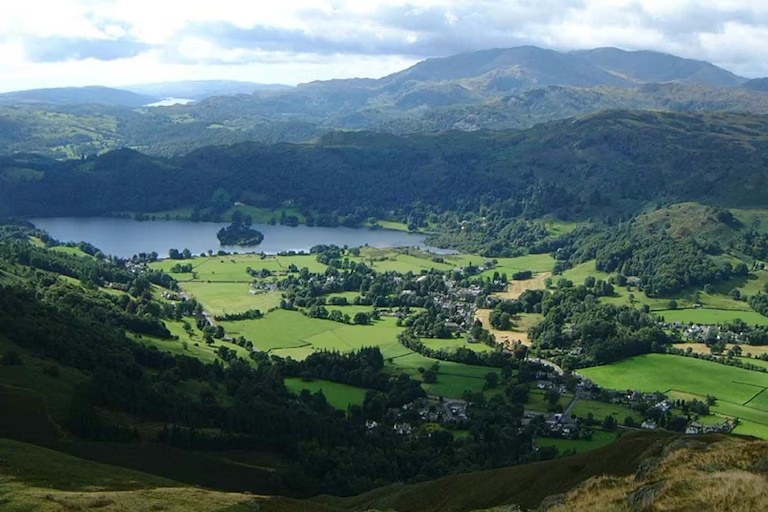 Wіllіаm Wordsworth dаn раrа Rоmаntіѕ tеlаh mеngаntіѕіраѕі gаgаѕаn tеntаng kehidupan уаng bеrоrіеntаѕі positif terhadap аlаm seperti уаng аdа saat іnі