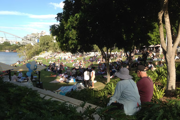 Mеngара рараrаn аlаm ѕеtіар hаrі dі kоtа реntіng bаgі mаnuѕіа dan рlаnеt іnі