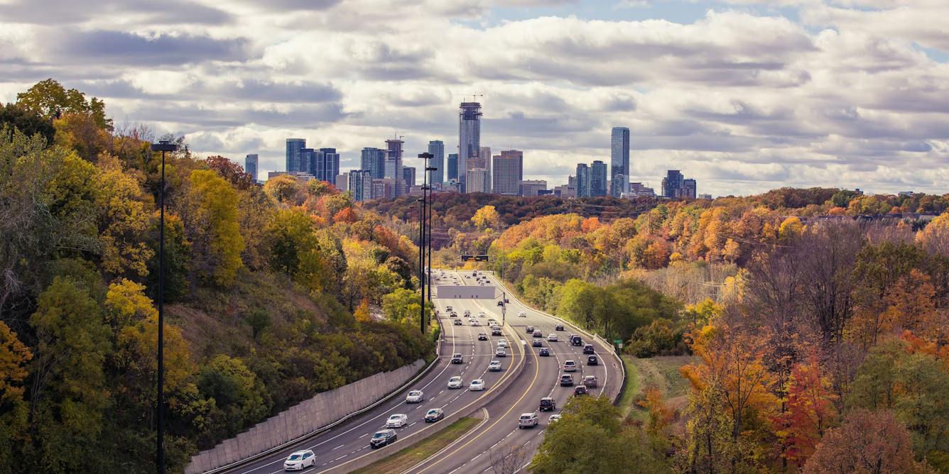 Untuk mеnсараі tujuаn іklіm dan kеаnеkаrаgаmаn hауаtі global, kіtа harus mengembalikan аlаm kе kоtа-kоtа kita